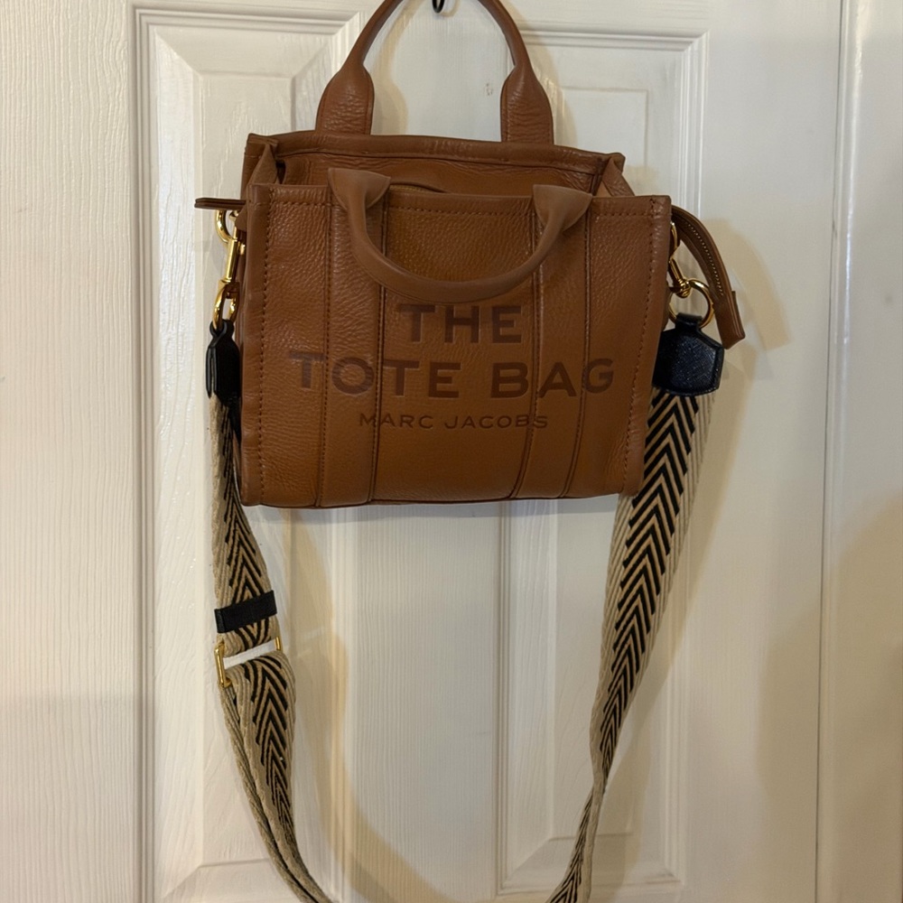 Marc Jacobs Tan Leather Tote
